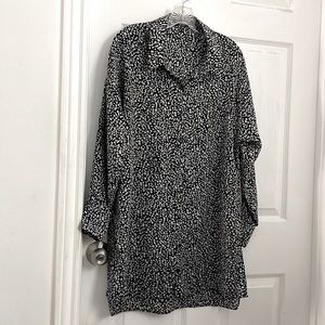 Item #70 Ladies Over-Sized Button-down Blouse